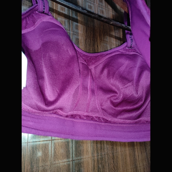 Purple Sports Bra (unused) 💜 - Picture 7 of 9